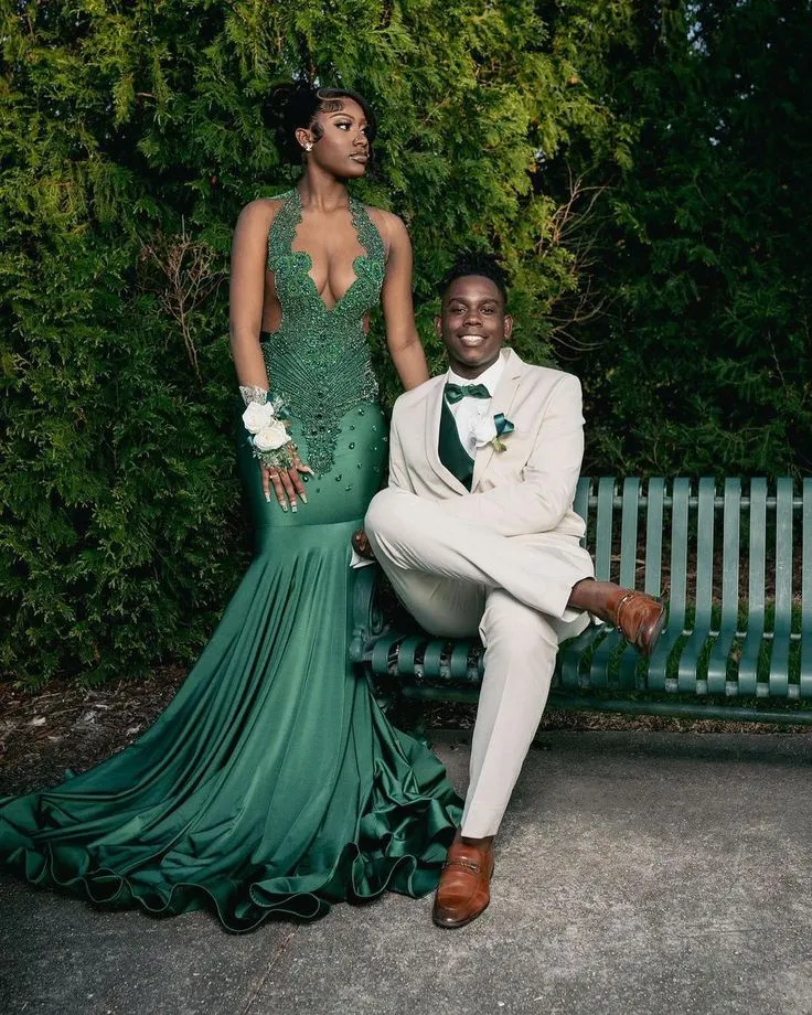 Amazing Long Dark Green Mermaid Sleeveless Beading Prom Dress Y6546