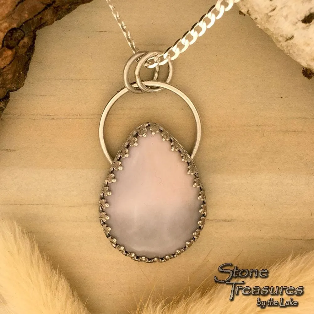 Champagne Agate Pendant Necklace