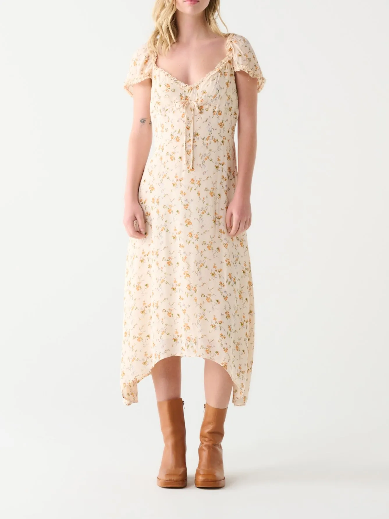 DEX Sweetheart Floral Midi Dress