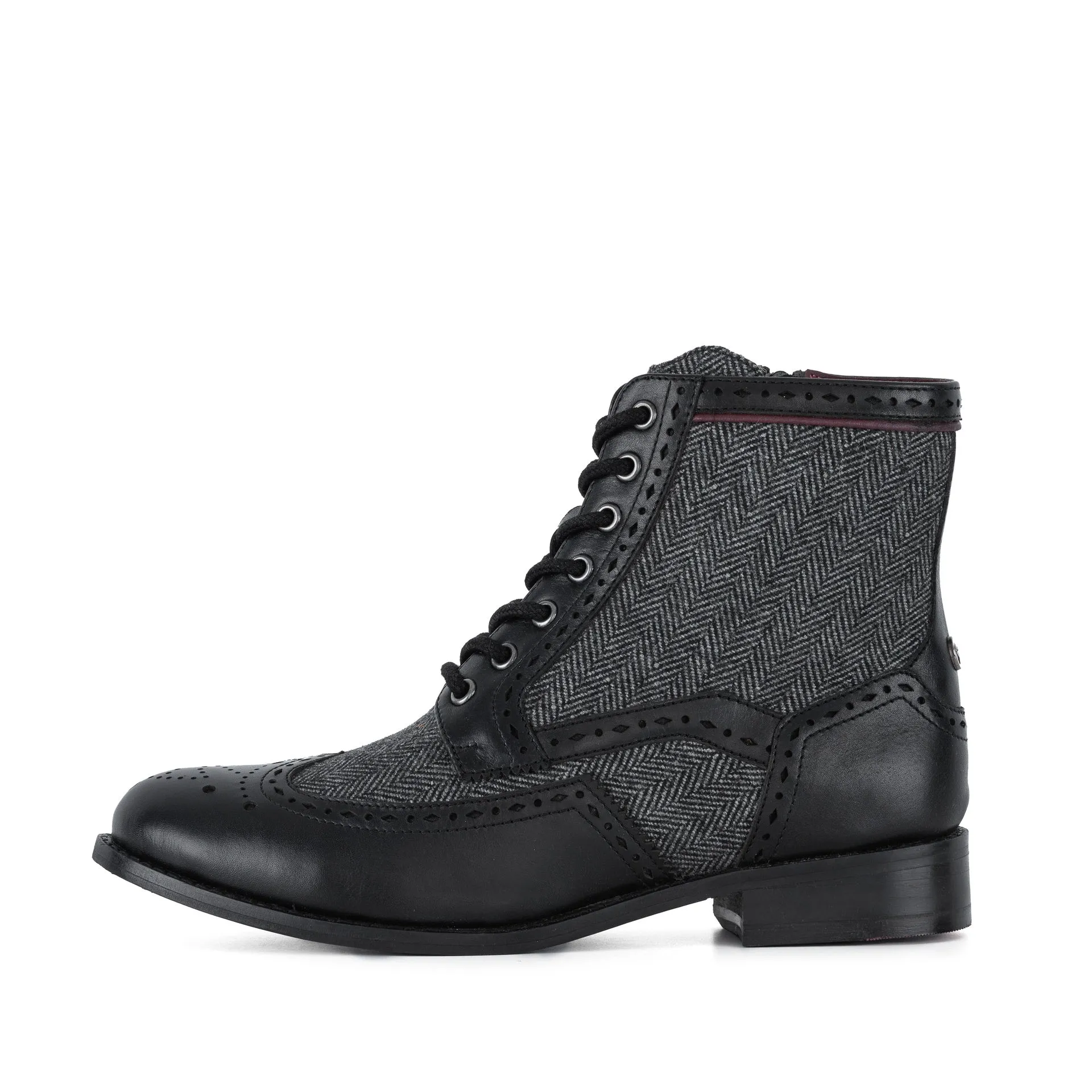 ERICA 2.0 BLACK TWILL BROGUE BOOT