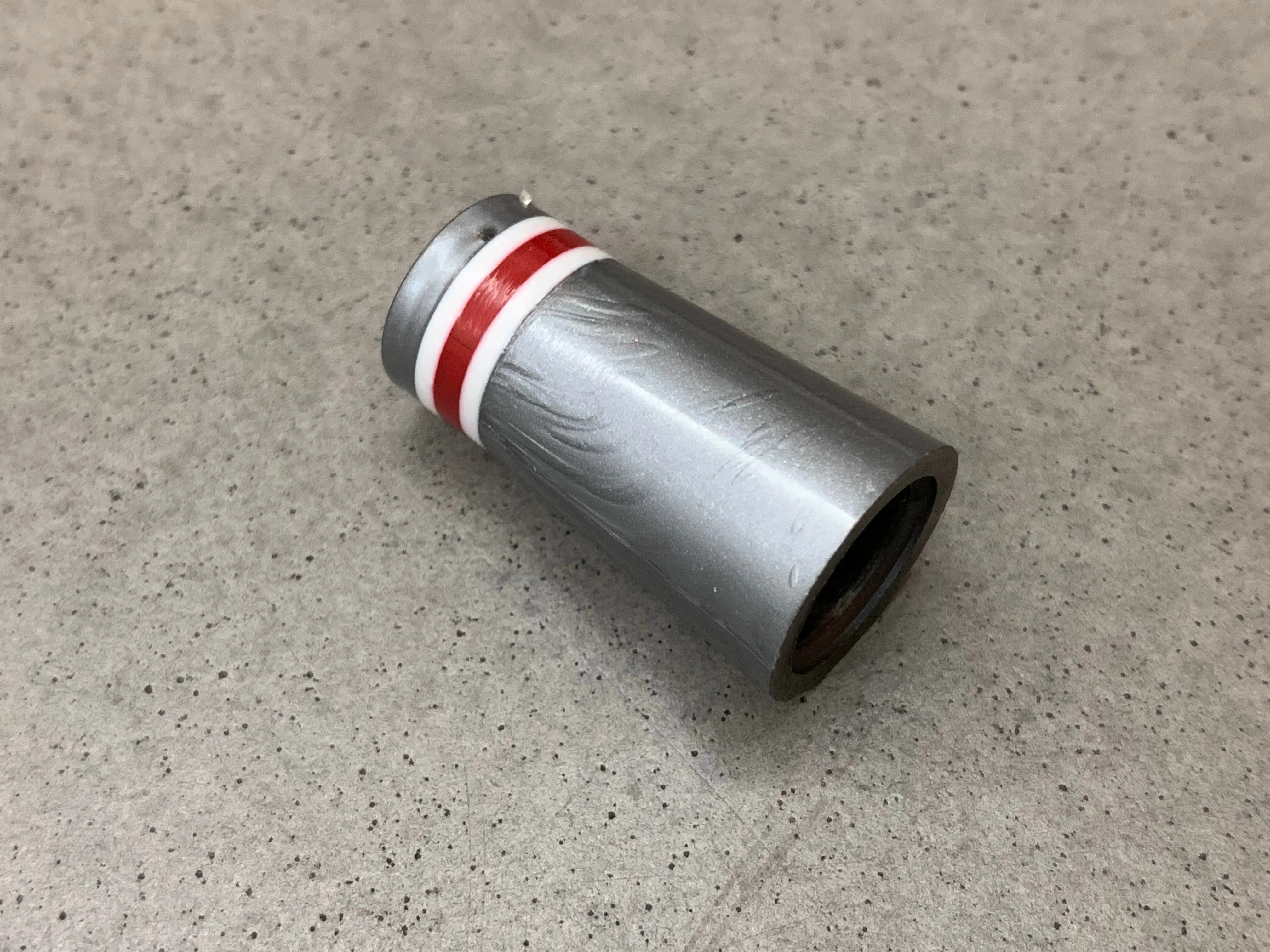 Flat-Top 12 Ferrules Metallic Silver with White-Red-White Stripes