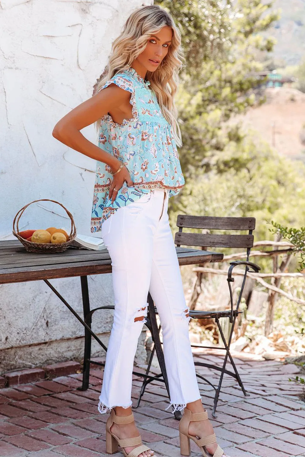 Floral Print Ruffled Crew Neck Sleeveless Top