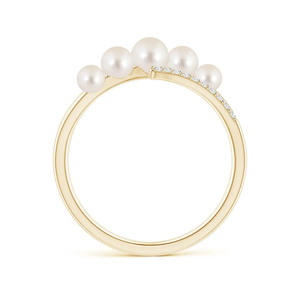 Graduated Five Freshwater Cultured Pearls Ring